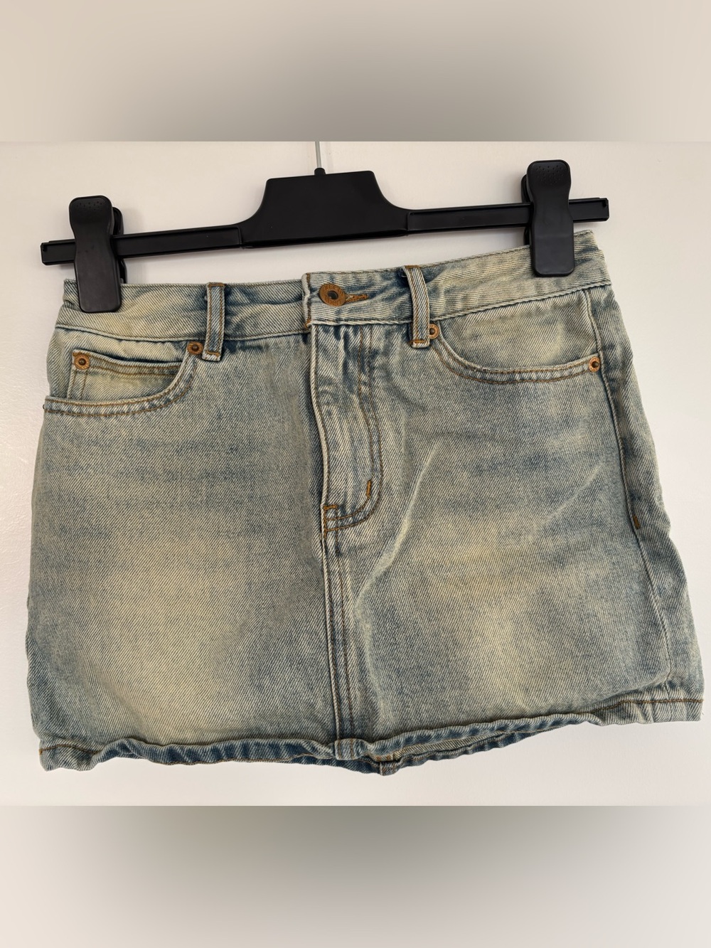 Alright Then 13” Waist Denim Light Wash Faded Mini Skirt, Blue/Cream, Size 0. - Picture 2 of 8